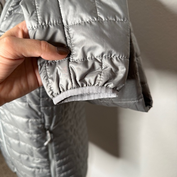 Patagonia Nano Puff Gray Hooded Jacket Size XS - Picture 5 of 10